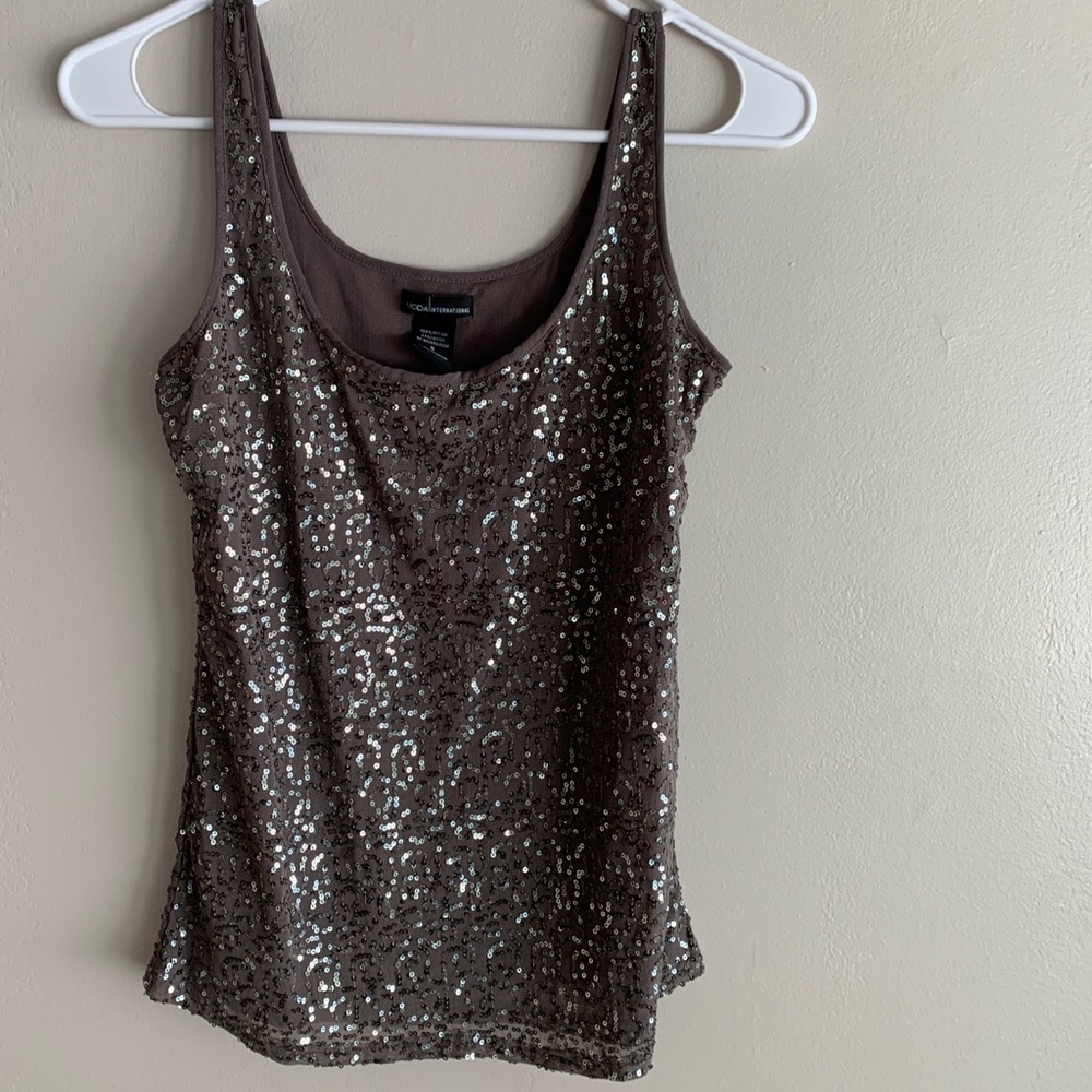 Grey sequin tank top.